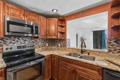 10804 Manchester Road Port Richey FL 34668