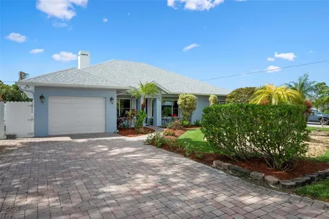 104 Alba Street W Venice FL 34285