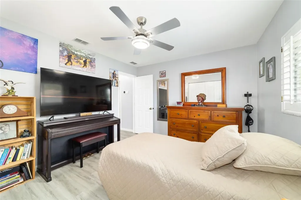 8608 SE 141st Street Road Summerfield FL 34491