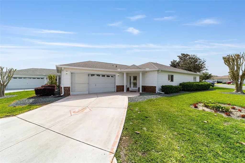8608 SE 141st Street Road Summerfield FL 34491
