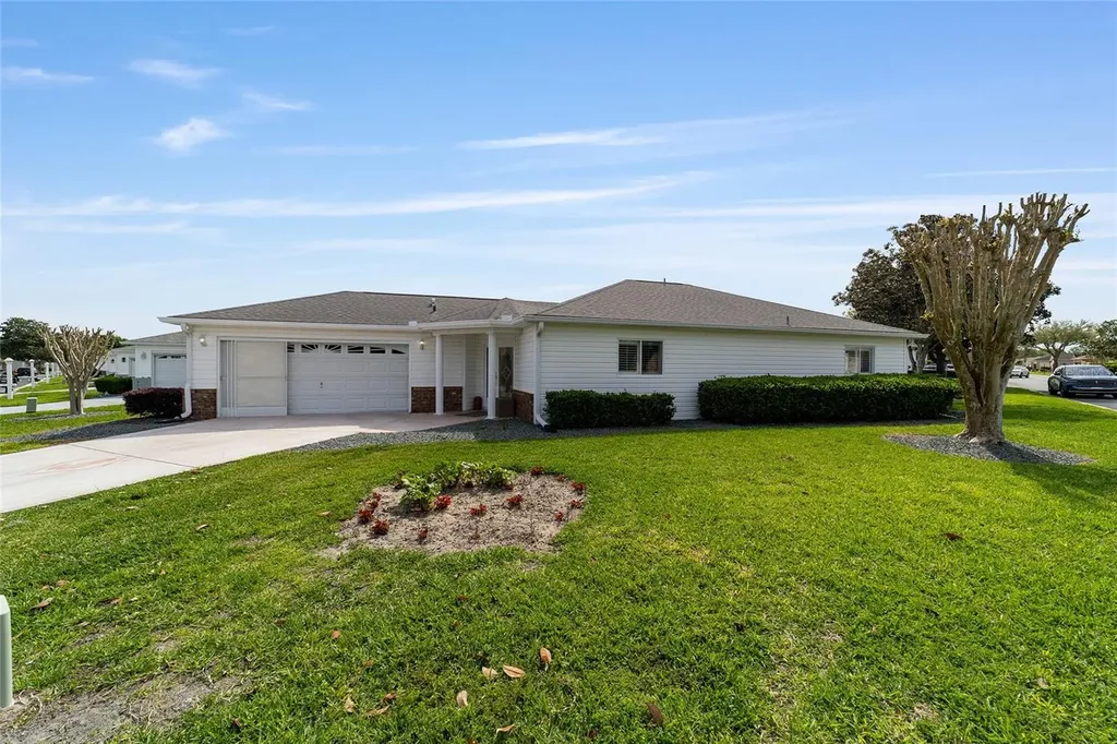 8608 SE 141st Street Road Summerfield FL 34491