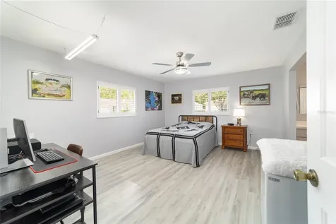 8608 SE 141st Street Road Summerfield FL 34491