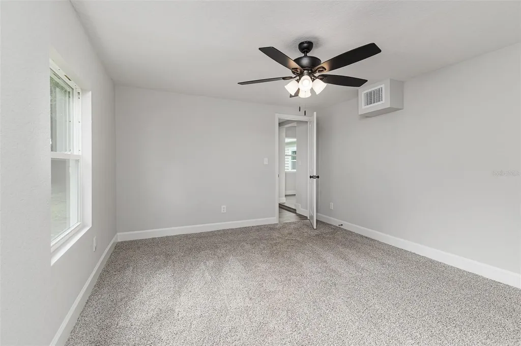 151 NW 10th Drive Mulberry FL 33860