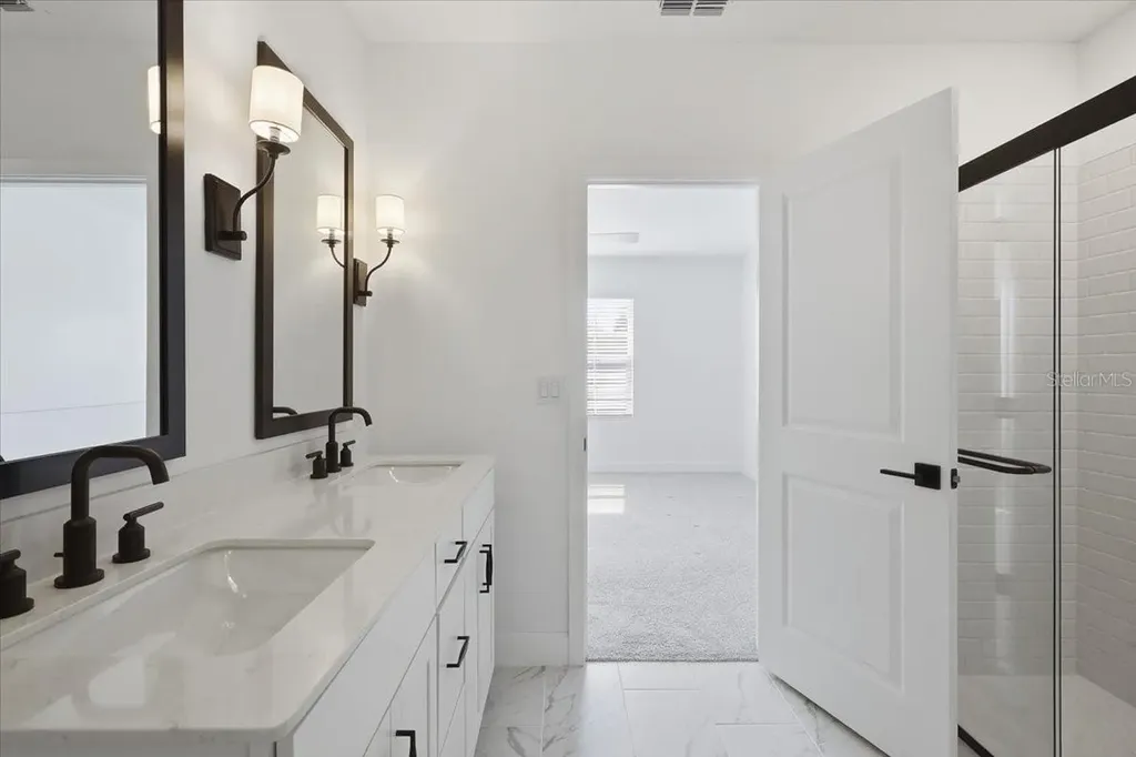 20 Ludlow Lane W Palm Coast FL 32137