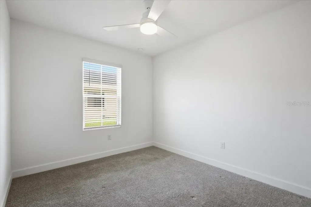 20 Ludlow Lane W Palm Coast FL 32137
