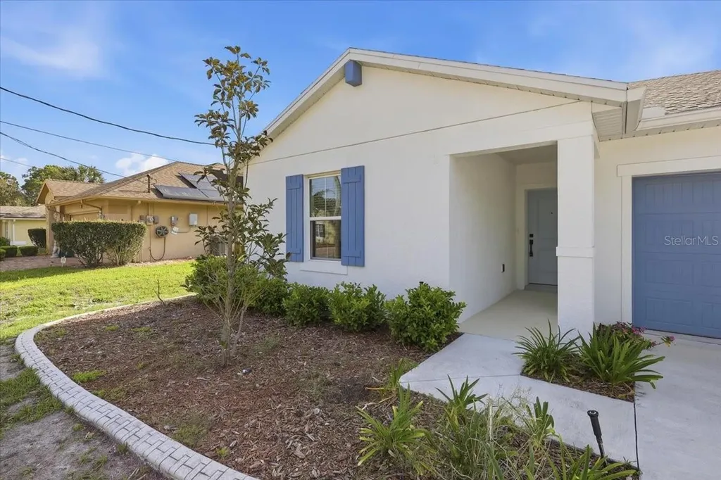 20 Ludlow Lane W Palm Coast FL 32137