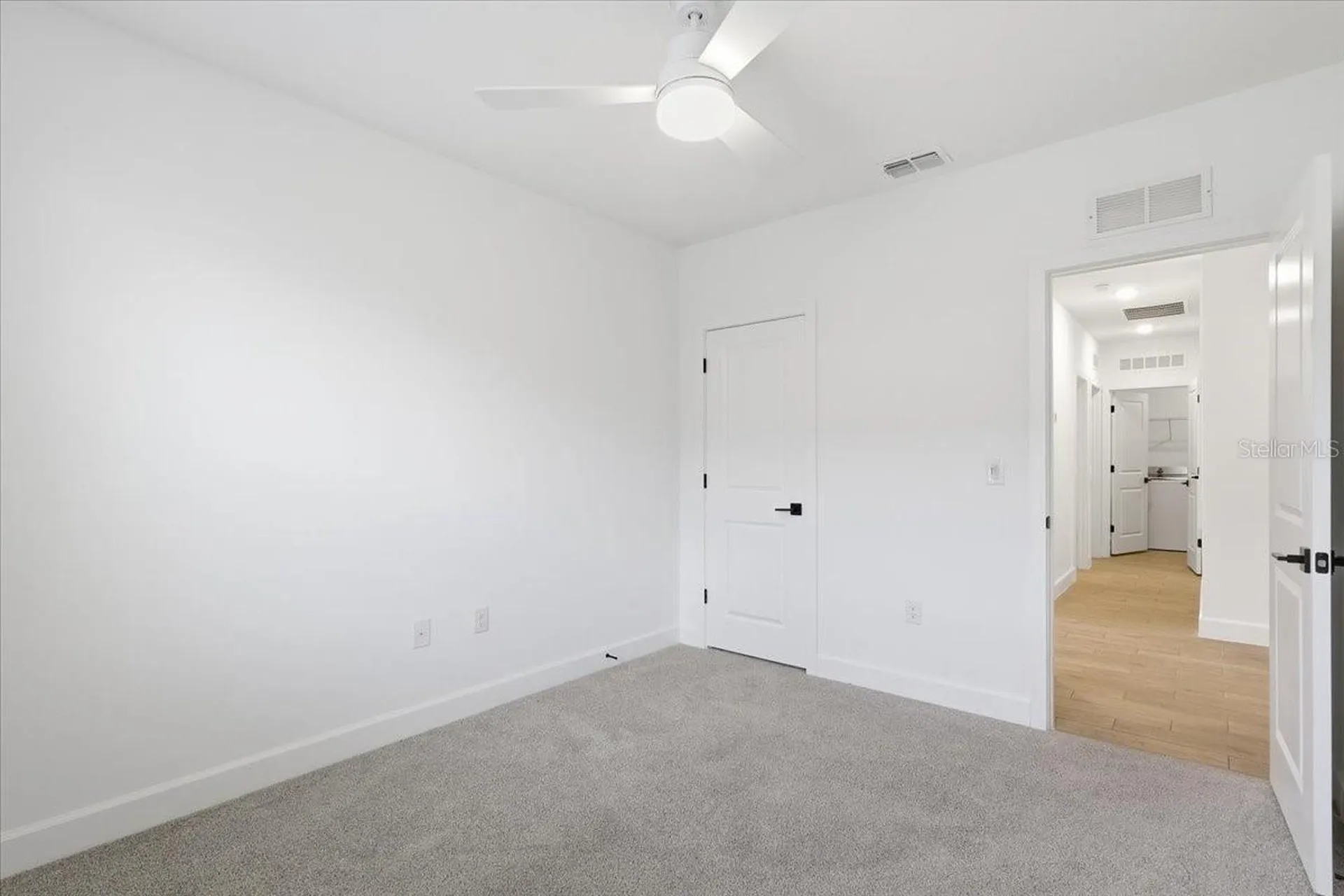 20 Ludlow Lane W Palm Coast FL 32137