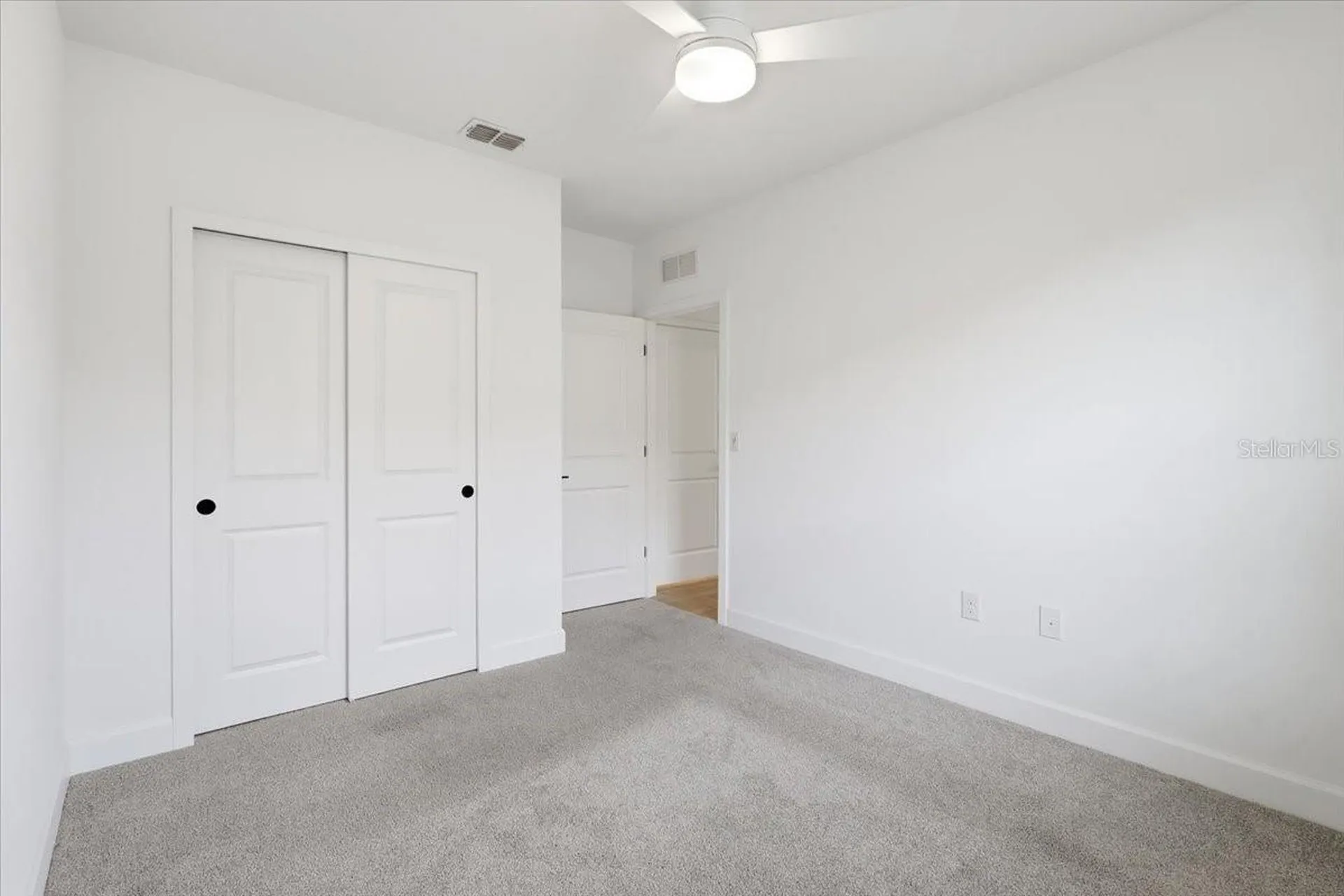 20 Ludlow Lane W Palm Coast FL 32137