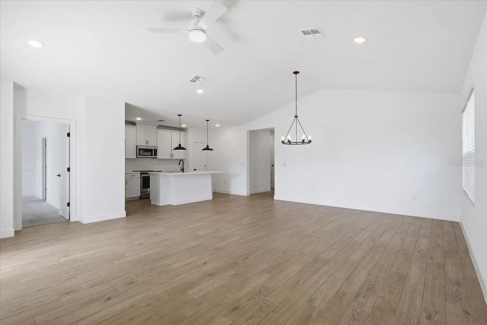 20 Ludlow Lane W Palm Coast FL 32137