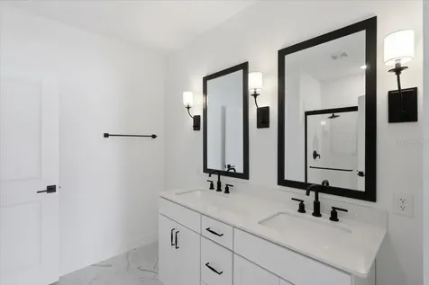 20 Ludlow Lane W Palm Coast FL 32137