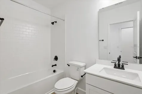 20 Ludlow Lane W Palm Coast FL 32137