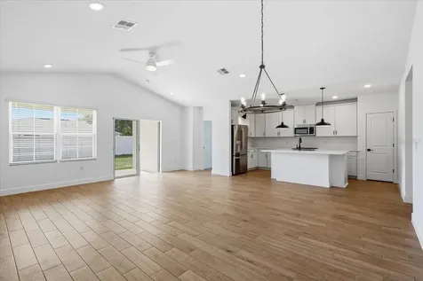 20 Ludlow Lane W Palm Coast FL 32137