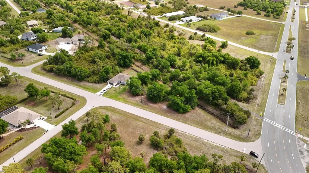 101 Antilla Drive Rotonda West FL 33947