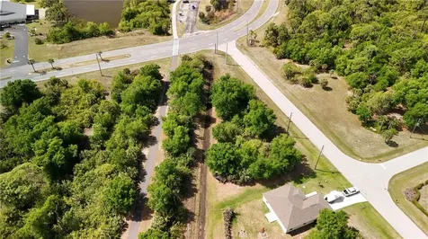 101 Antilla Drive Rotonda West FL 33947
