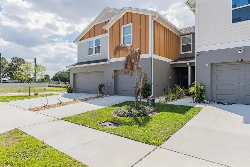 4345 Hillock Boulevard Haines City FL 33844