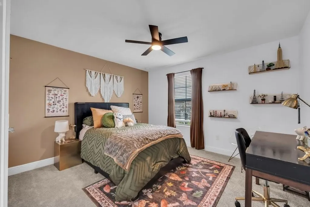 14613 Red Castle Avenue Lithia FL 33547