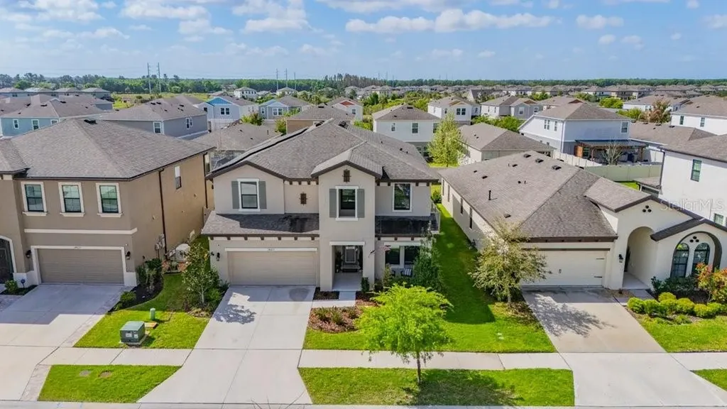 14613 Red Castle Avenue Lithia FL 33547