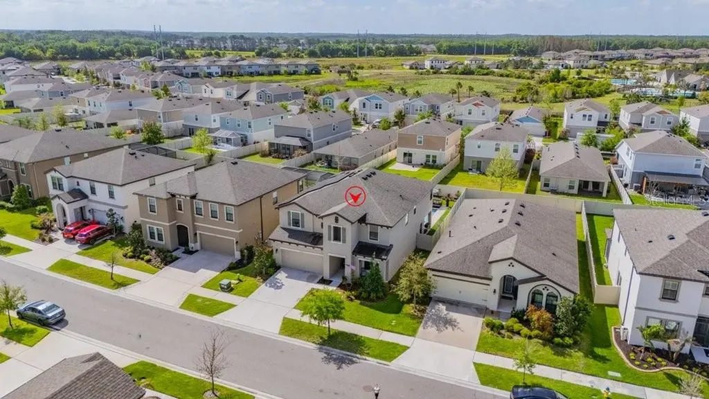 14613 Red Castle Avenue Lithia FL 33547