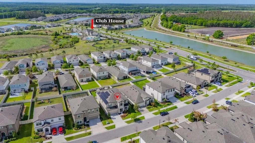 14613 Red Castle Avenue Lithia FL 33547