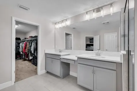 14613 Red Castle Avenue Lithia FL 33547