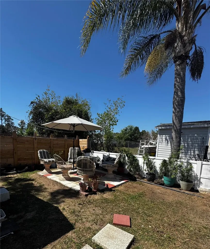 123 Pansy Street Davenport FL 33837