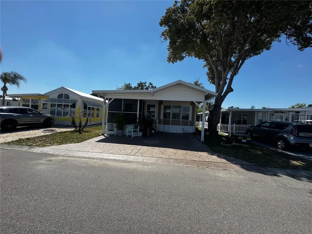 123 Pansy Street Davenport FL 33837