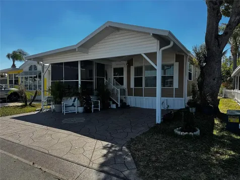 123 Pansy Street Davenport FL 33837