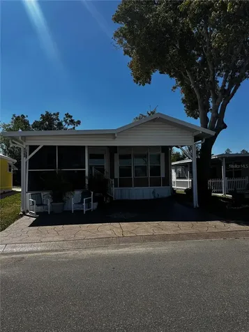 123 Pansy Street Davenport FL 33837