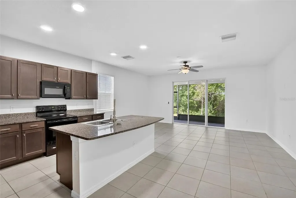6946 Breezy Palm Drive Riverview FL 33578