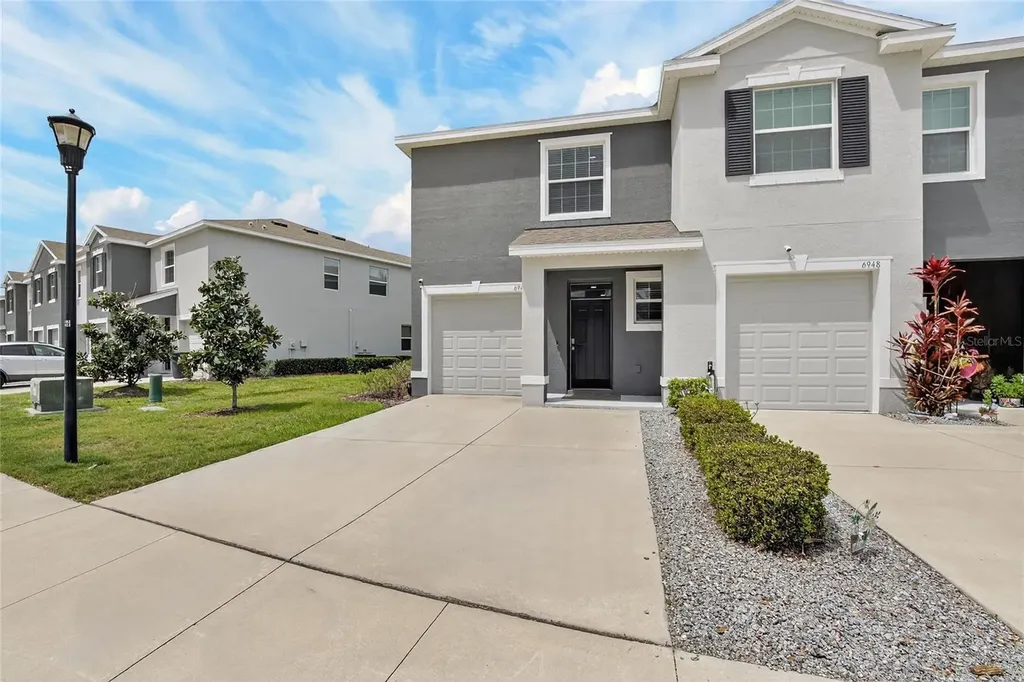 6946 Breezy Palm Drive Riverview FL 33578