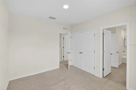 6946 Breezy Palm Drive Riverview FL 33578