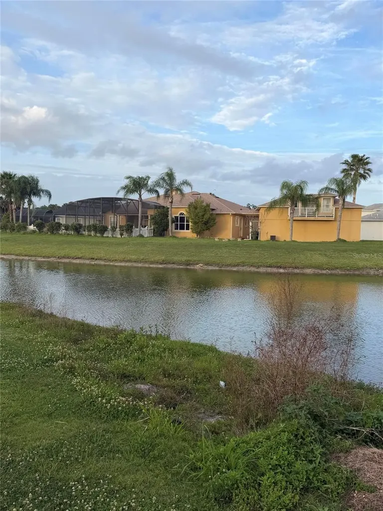 2120 Bunker View Court Kissimmee FL 34746