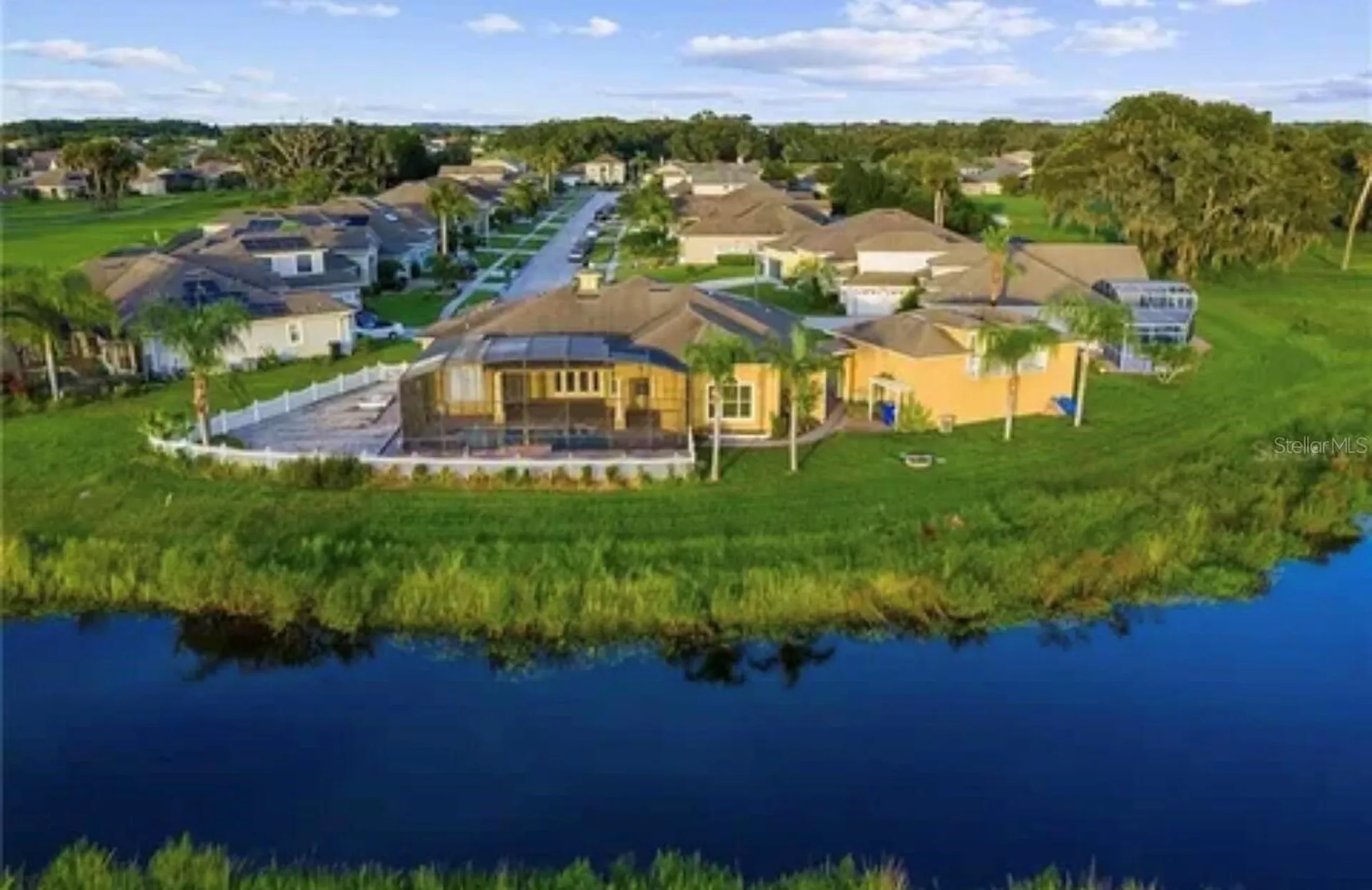 2120 Bunker View Court Kissimmee FL 34746