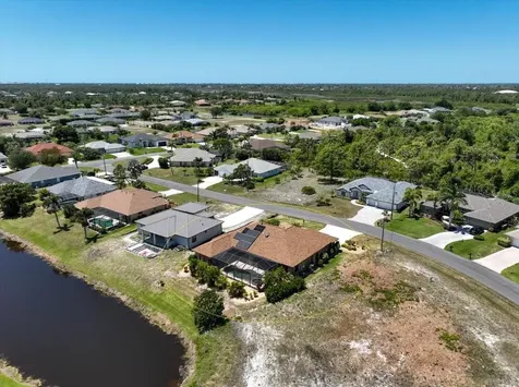 19 Medalist Way Rotonda West FL 33947