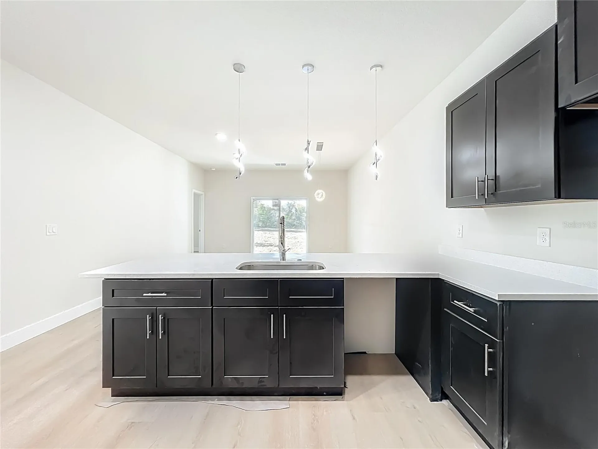356 W 4th Street Apopka FL 32703