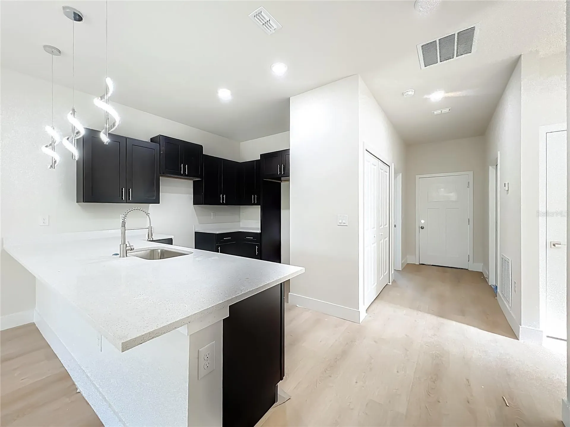356 W 4th Street Apopka FL 32703