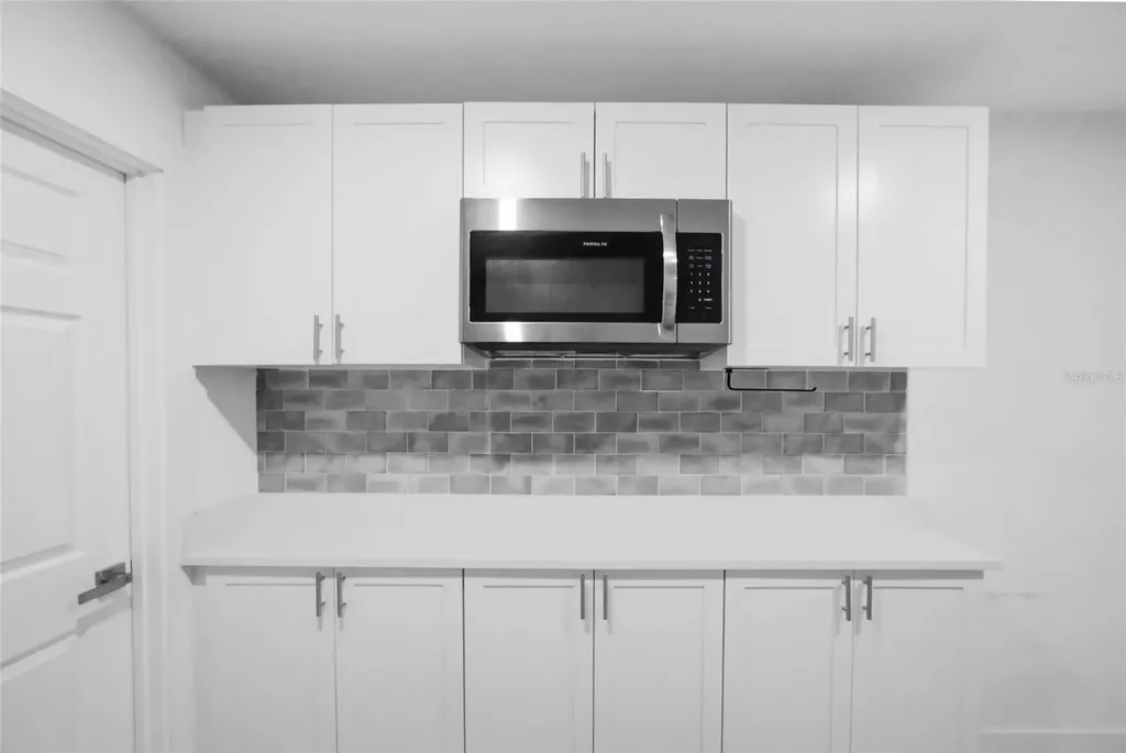5809 N 17th Street Tampa FL 33610