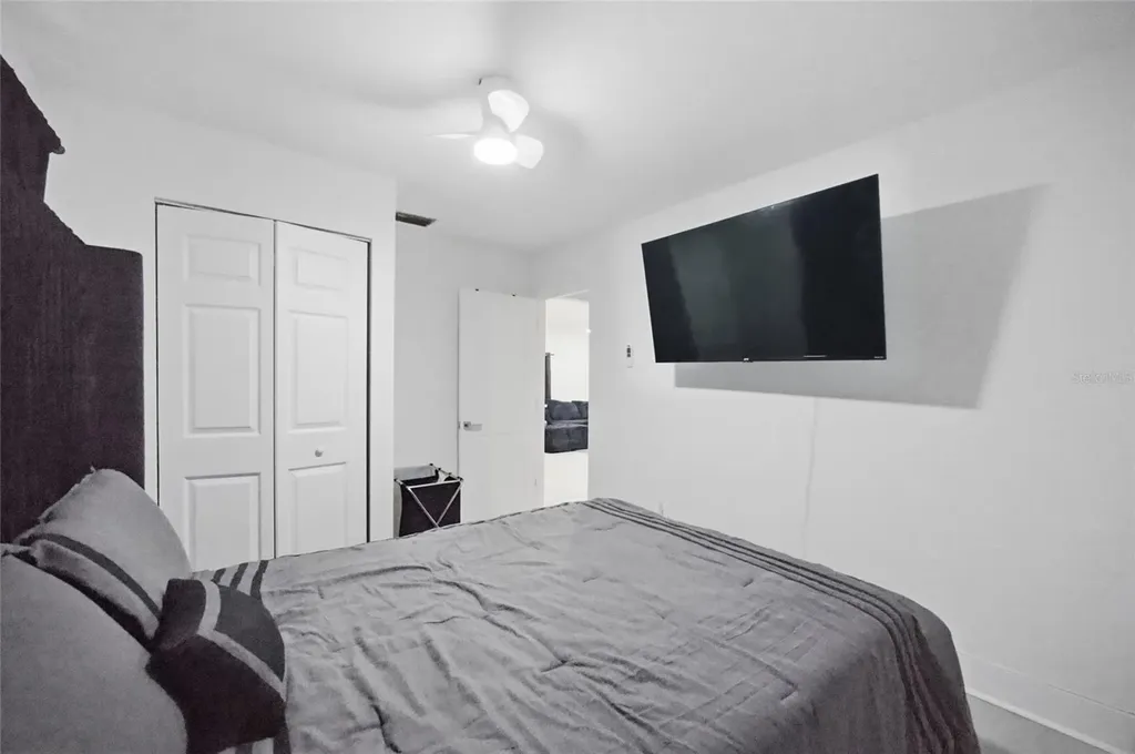 5809 N 17th Street Tampa FL 33610