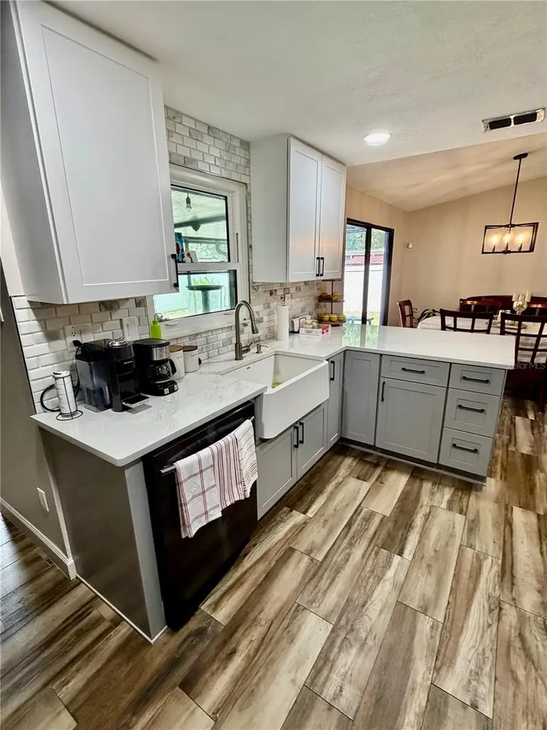 15116 Trail Creek Place Tampa FL 33625