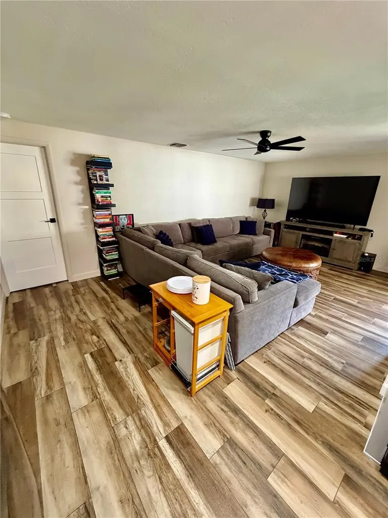 15116 Trail Creek Place Tampa FL 33625