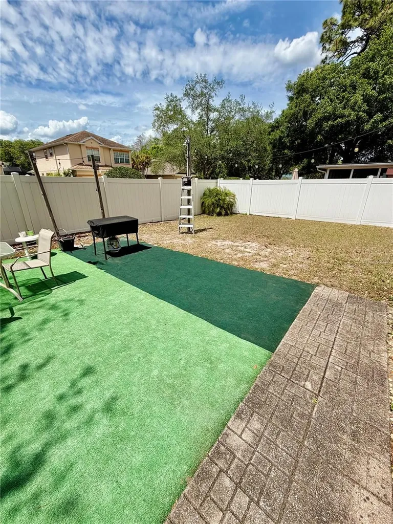 15116 Trail Creek Place Tampa FL 33625