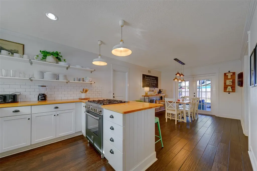 14984 Newport Road Clearwater FL 33764