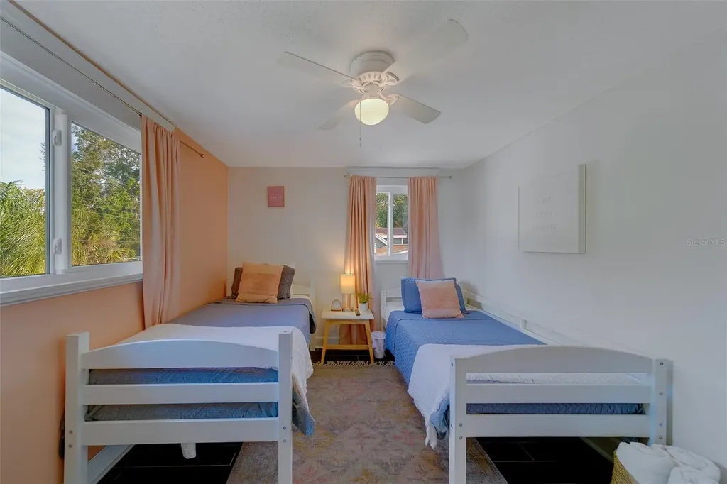 14984 Newport Road Clearwater FL 33764