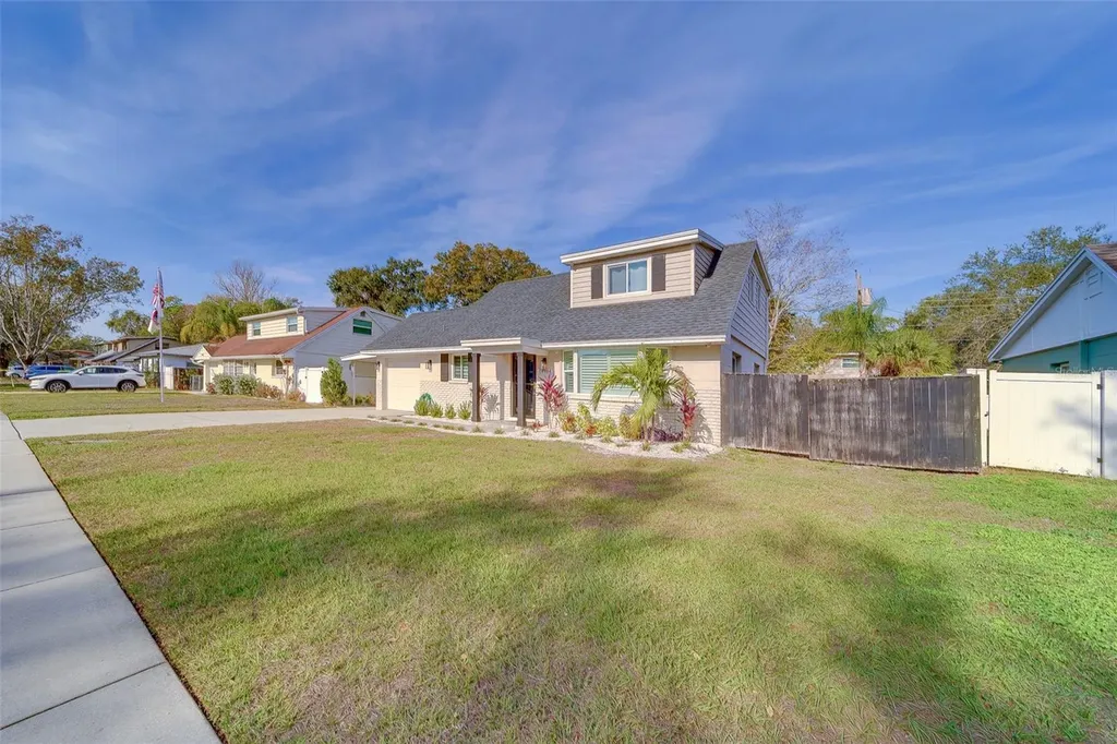 14984 Newport Road Clearwater FL 33764
