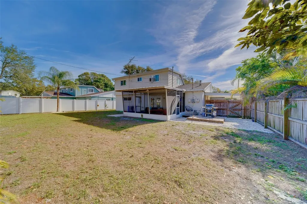 14984 Newport Road Clearwater FL 33764
