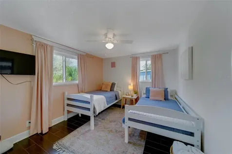 14984 Newport Road Clearwater FL 33764