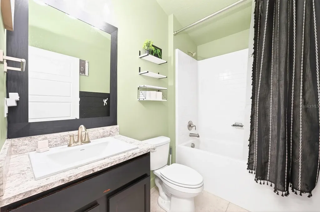 425 Kylar Drive NW Palm Bay FL 32907