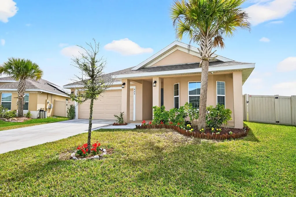 425 Kylar Drive NW Palm Bay FL 32907