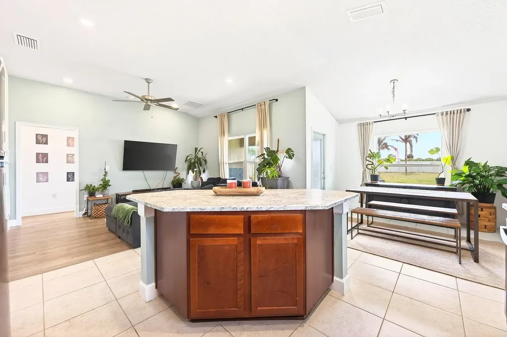 425 Kylar Drive NW Palm Bay FL 32907