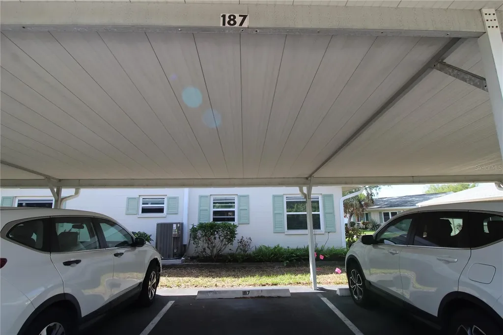 2202 Clubhouse Drive Sun City Center FL 33573